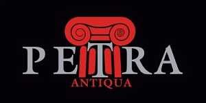 Логотип Petra Antiqua